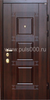 Квартирная дверь стальная FL-1809 массив дерева