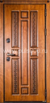 Квартирная дверь металлическая FL-1010 массив дерева
