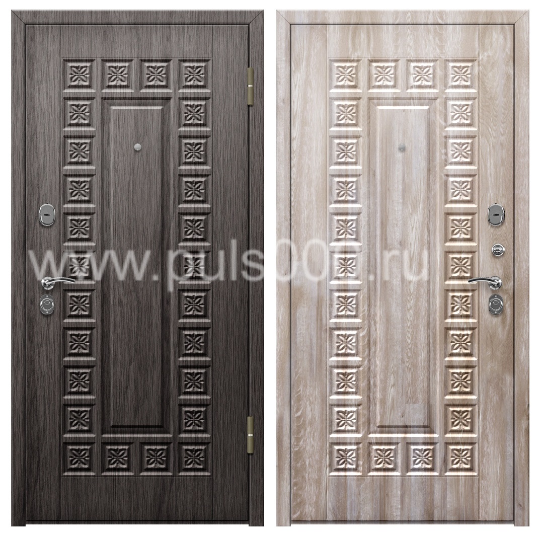 Темная входная дверь с отделкой винорит в коттедж PR-1004, цена 30 800  руб.