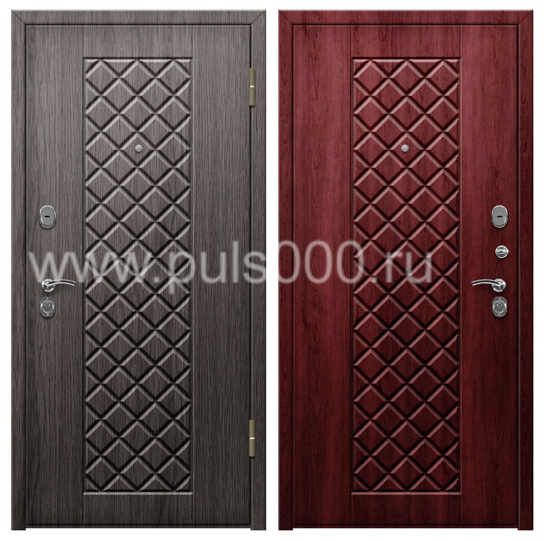 Темная входная дверь с утеплителем для загородного дома PR-1002, цена 32 000  руб.