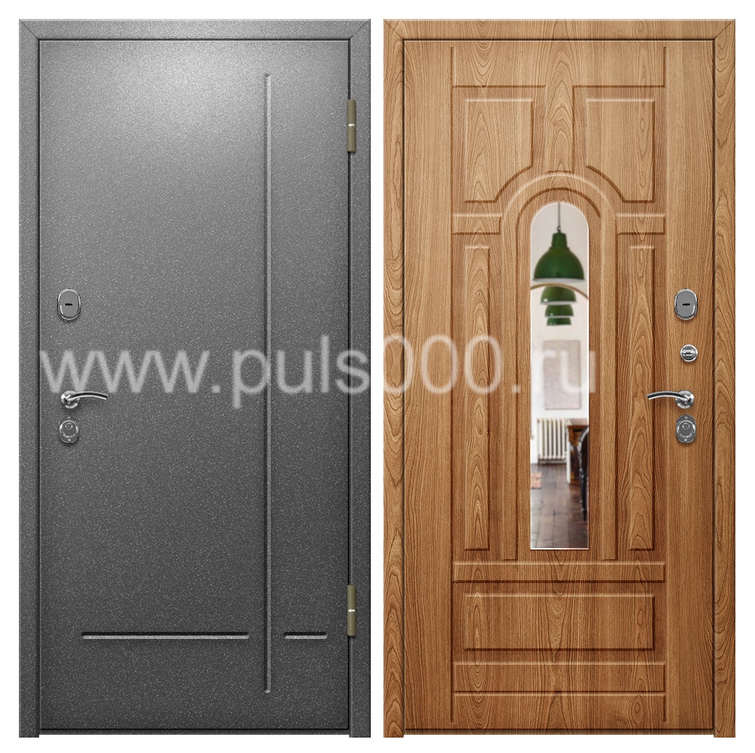 Уличная дверь с зеркалом для загородного дома PR-1068, цена 27 100  руб.