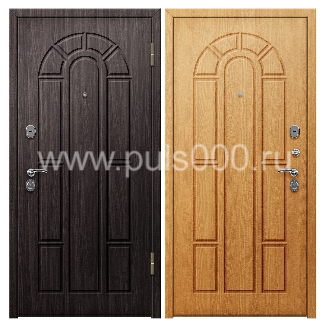 Темная входная дверь с в коттедж MDF-279, цена 20 640  руб.