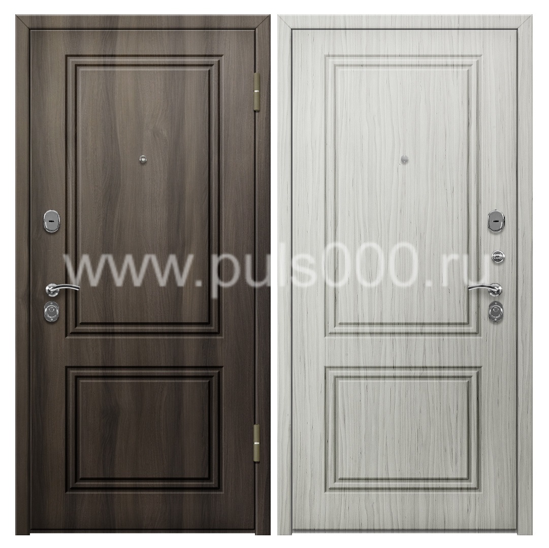 Входная наружная дверь с МДФ для загородного дома MDF-244, цена 28 000  руб.