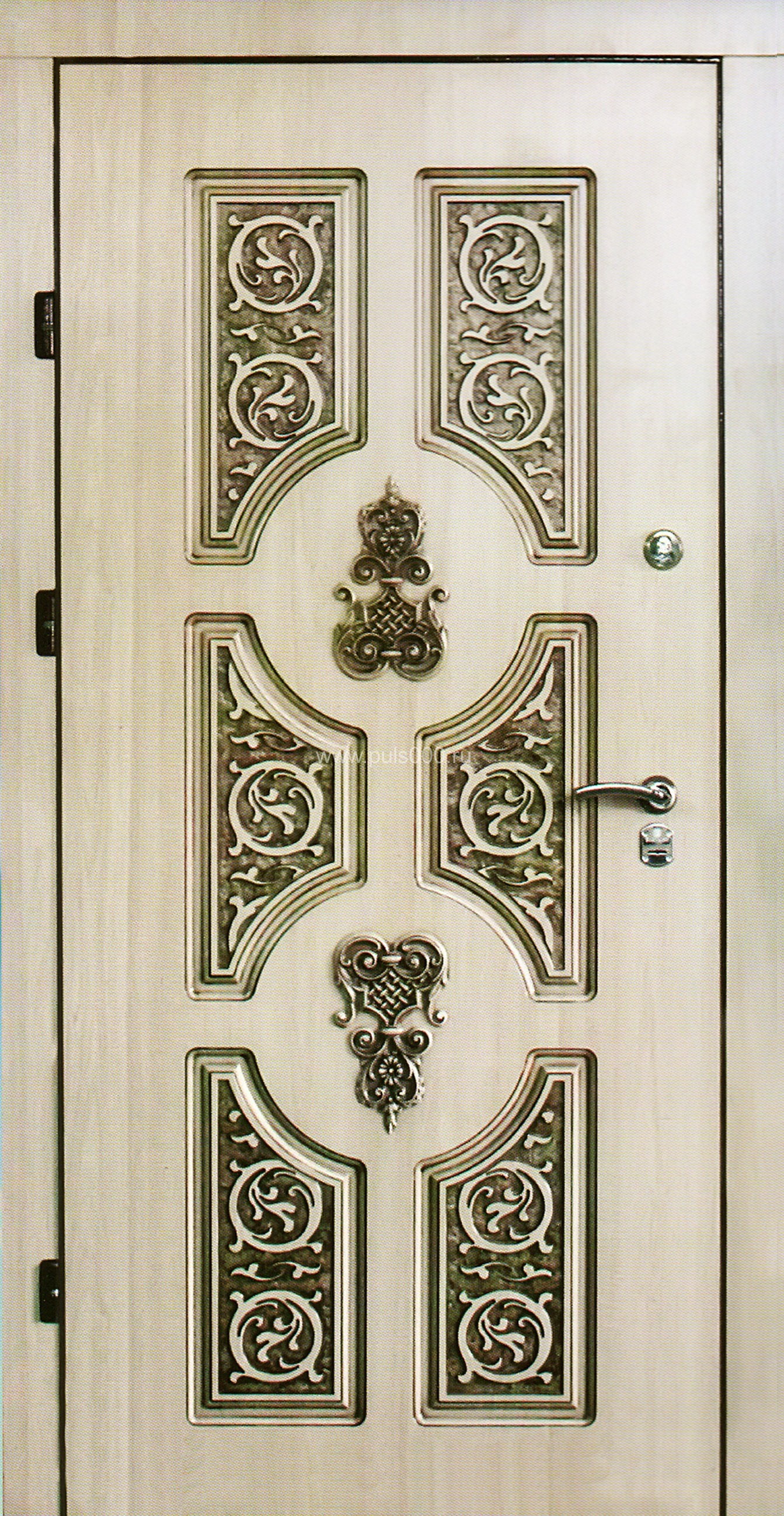 Элитная металлическая дверь с отделкой массивом EL-1717, цена 100 000  руб.