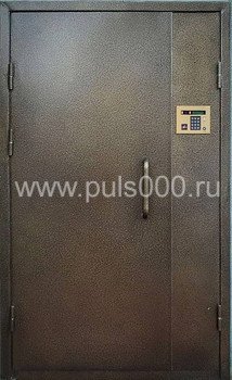 Металлическая подъездная дверь с домофоном ПД-130