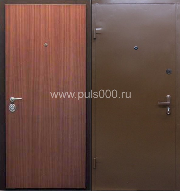 Металлическая утепленная дверь INS-1130 с порошковым напылением и ламинатом, цена 10 700  руб.