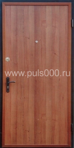 Металлическая дверь с порошковым напылением PR-12 + ламинат, цена 20 000  руб.