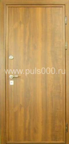 Зелёная дверь с порошковым окрасом и светлым ламинатом PR-14, цена 20 000  руб.