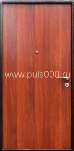 Металлическая дверь с порошковым напылением PR-15 + ламинат, цена 20 000  руб.
