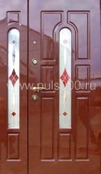 Металлическая парадная дверь ПР-7 из МДФ и арочным остеклением, цена 120 000  руб.