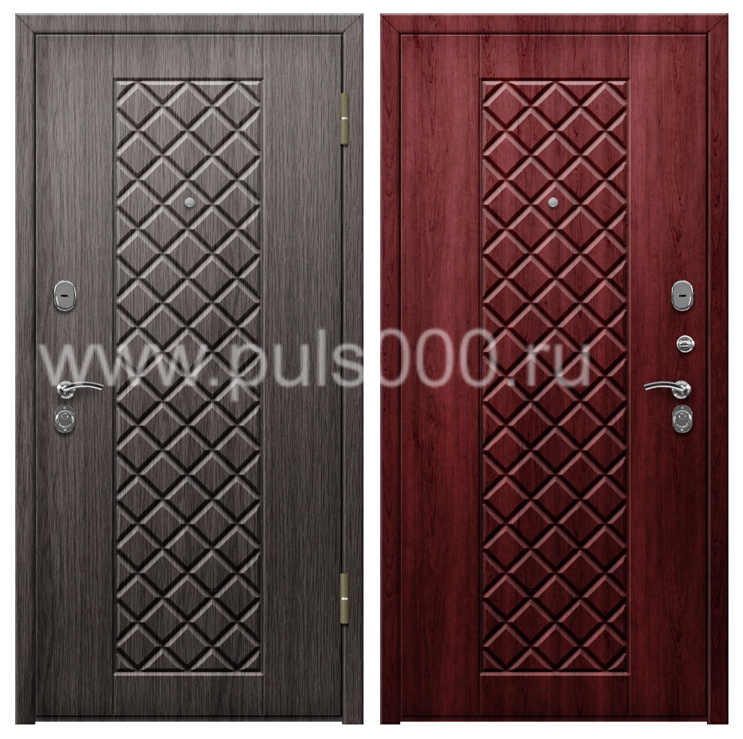Темная входная дверь с утеплителем для загородного дома PR-1002, цена 48 045 руб. Темная входная дверь с утеплителем для загородного дома PR-1002, цена 48 045 руб.