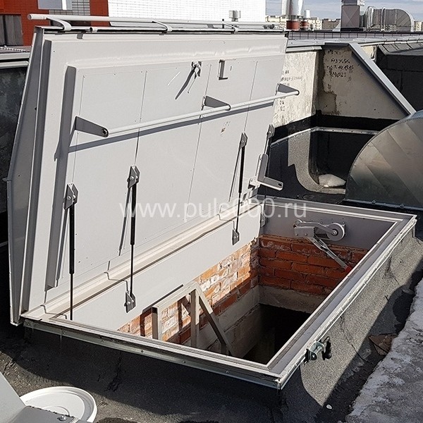 Люк на крышу PL-2528, цена 135 000 руб. Люк на крышу PL-2528, цена 135 000 руб.