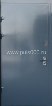Металлическая противопожарная дверь ПР-1168 окрашена нитроэмалью, цена 13 000  руб.